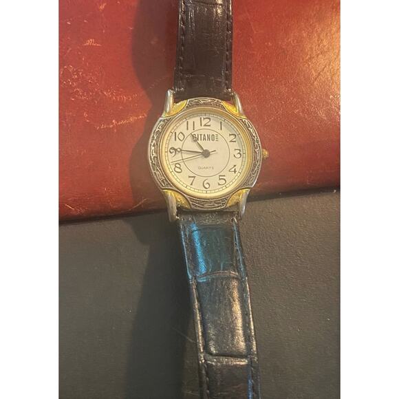 32mm Two Tone Gitano Watch with Black Band, Great Patina - Picture 1 of 3